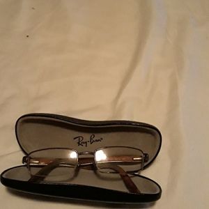 Ray-Ban glasses and the case